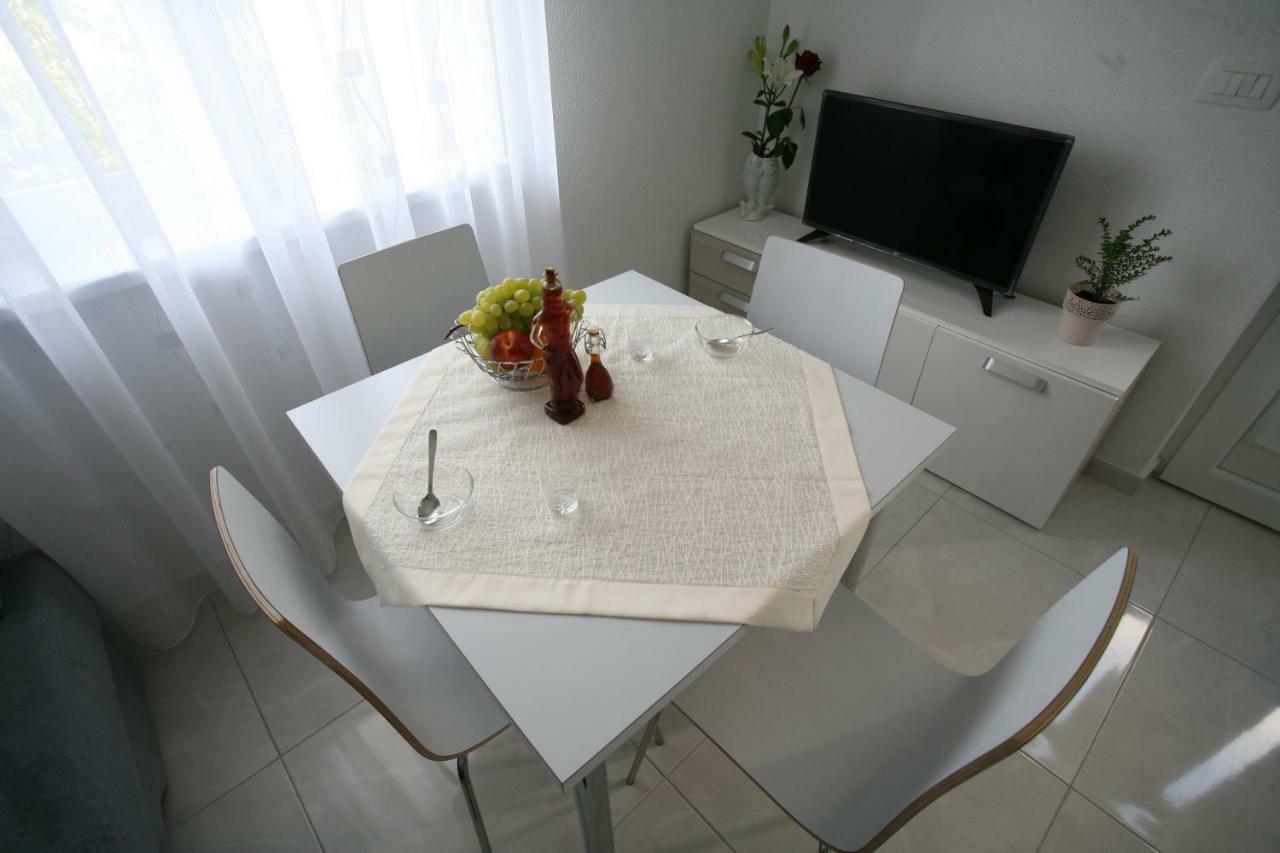 Apartman Fantasy Trogir Exterior photo